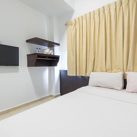 Hollitel Hotel Malacca Exteriör bild